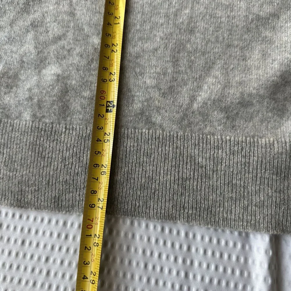 The Men's Store Bloomingdale's Sweater Mens XXL Gray Cashmere V Neck Knit